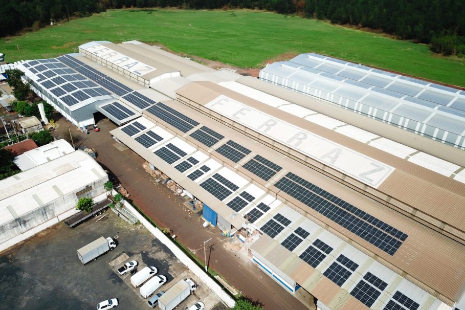 Imagem ilustrativa para texto sobre transferência de créditos solares